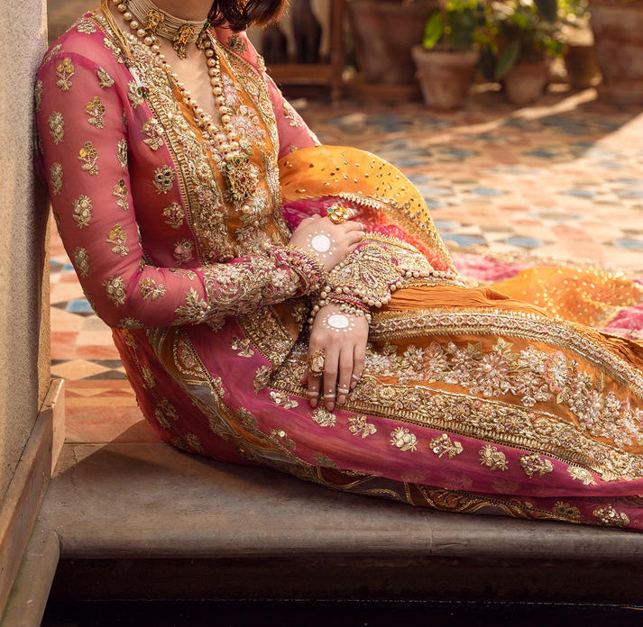 DC-039 | Crimson - Mehendi Galore