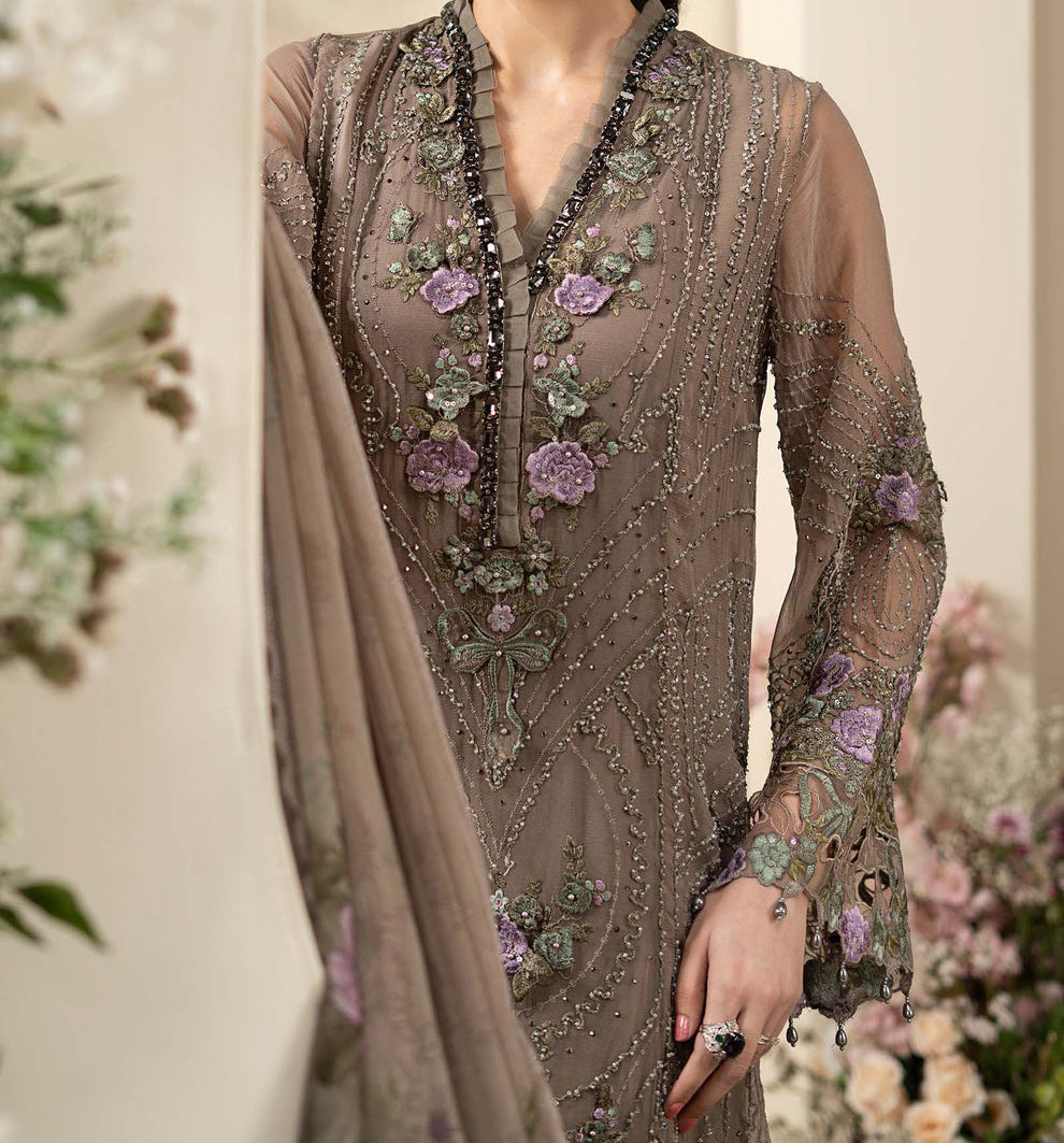 DC-018 | Veloura