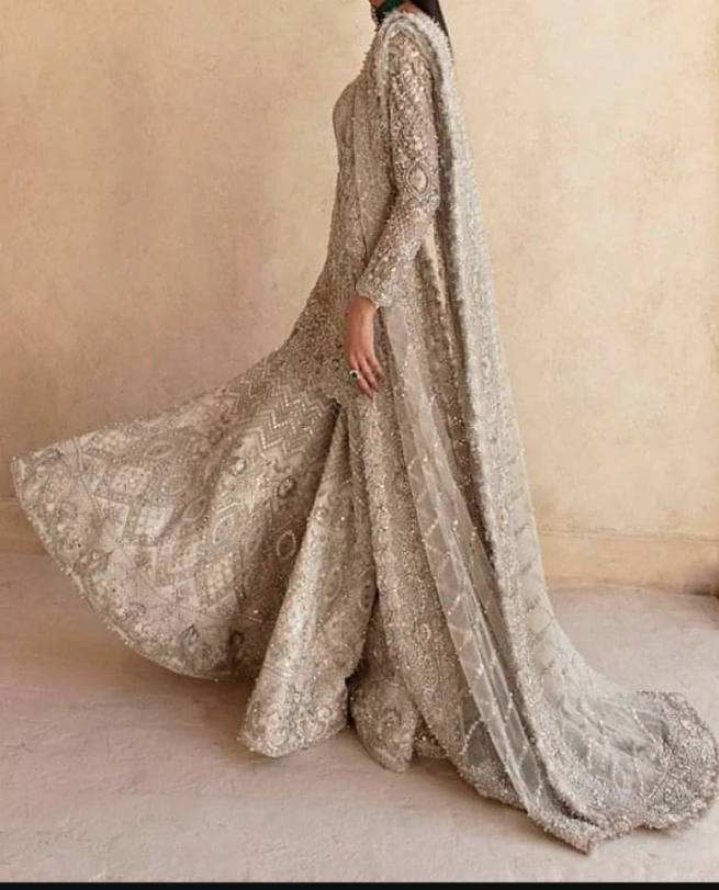 DC-027 | Soraya Bridal Wear Opulent