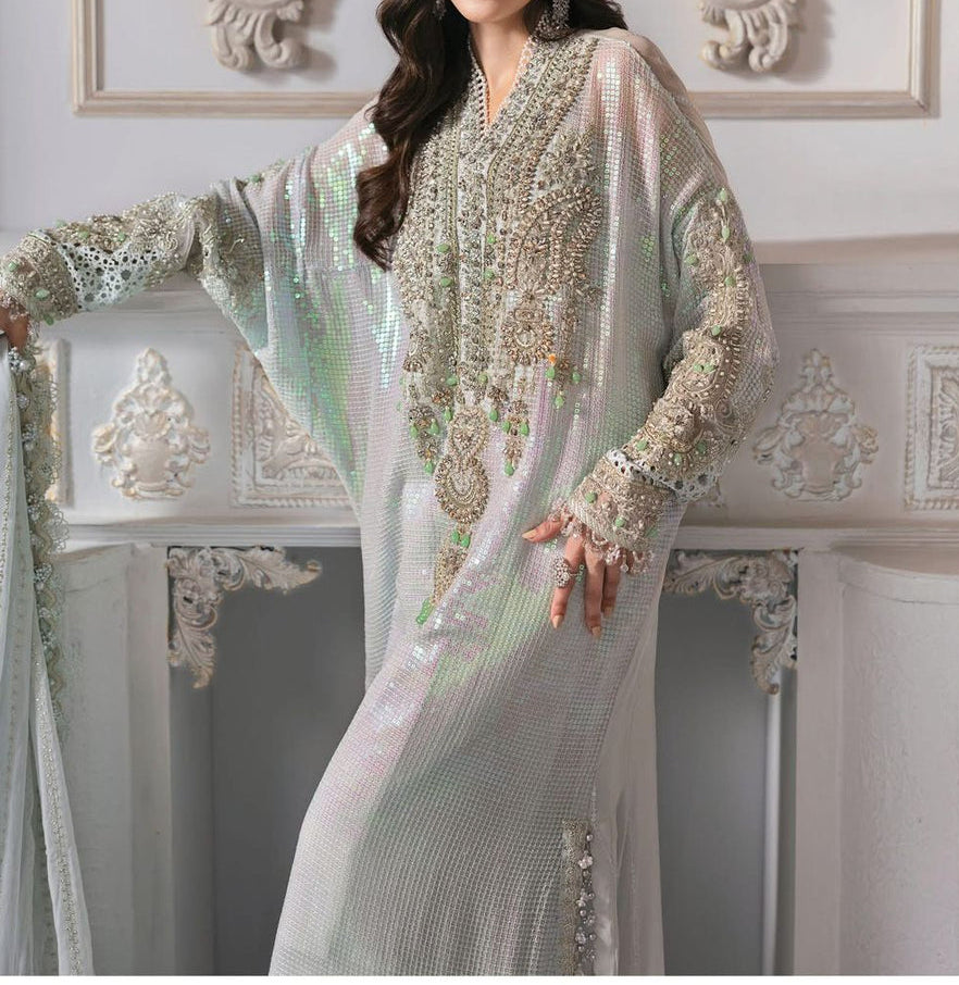 DC-034 | MARIA.B - Mbroidered